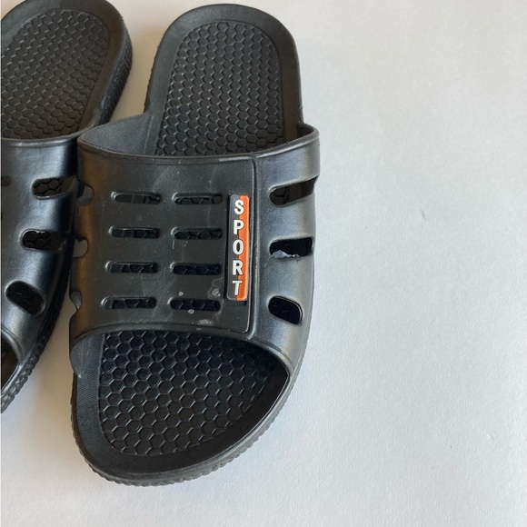 Men’s Sport Black Rubber Flip Flops Sandals size US 9 - Picture 8 of 13
